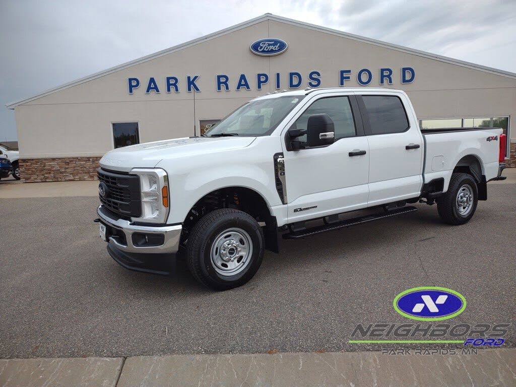 2025 Ford F-350 Super Duty XL Crew Cab 4WD
