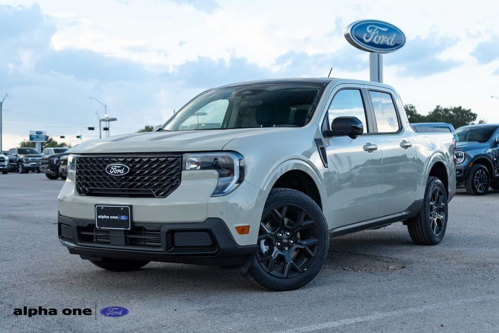 2025 Ford Maverick Lariat SuperCrew AWD