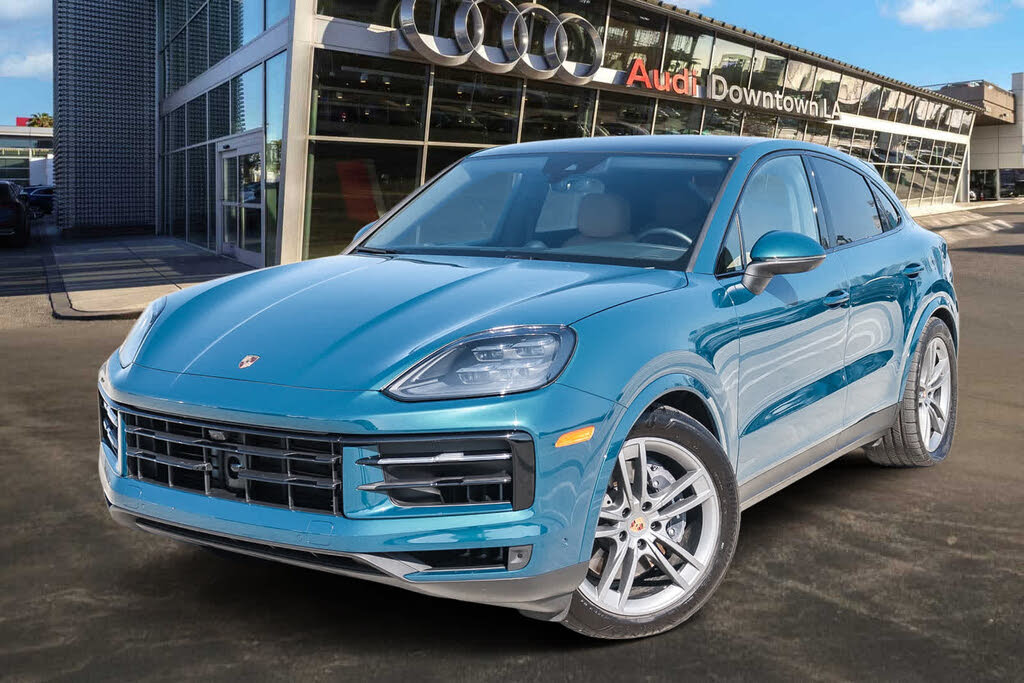 2025 Porsche Cayenne Coupe AWD
