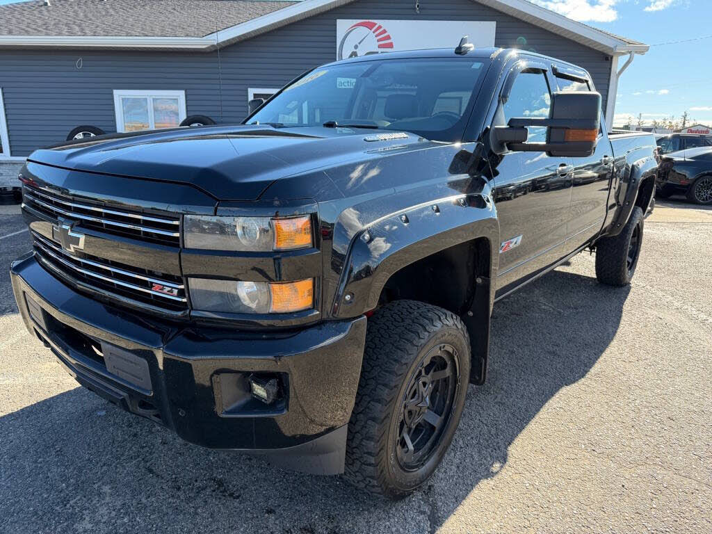 2016 Chevrolet Silverado 2500HD LTZ Crew Cab 4WD