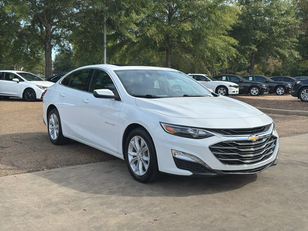 2023 Chevrolet Malibu LT with 1LT FWD