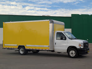 Ford E-Series Chassis E-350 SD Cutaway SB RWD