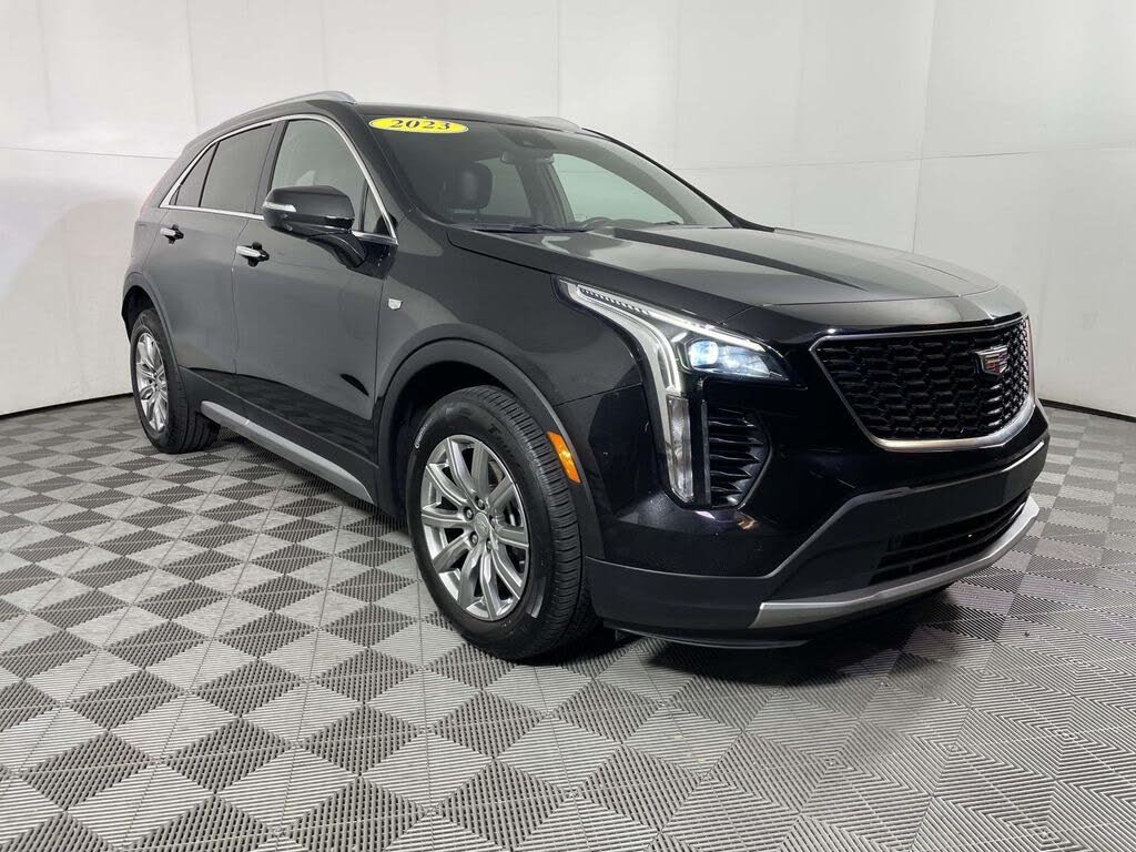2023 Cadillac XT4 Premium Luxury FWD