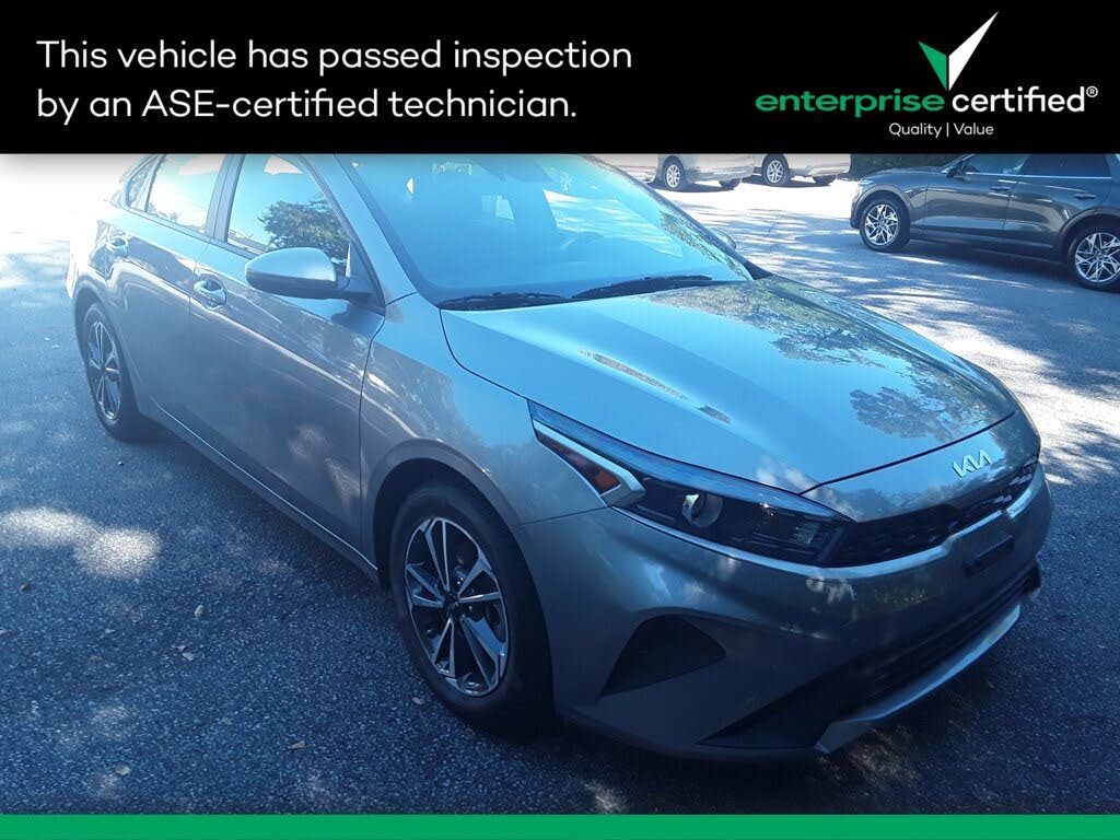 2023 Kia Forte LXS FWD