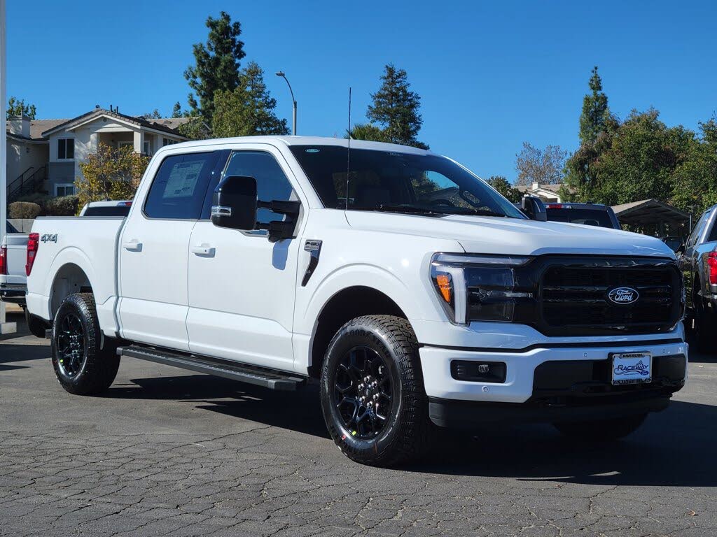 2025 Ford F-150 Lariat SuperCrew 4WD