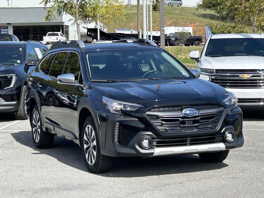 2025 Subaru Outback Touring AWD