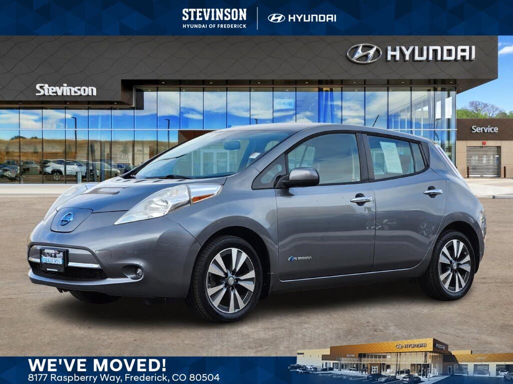 2015 Nissan LEAF SV