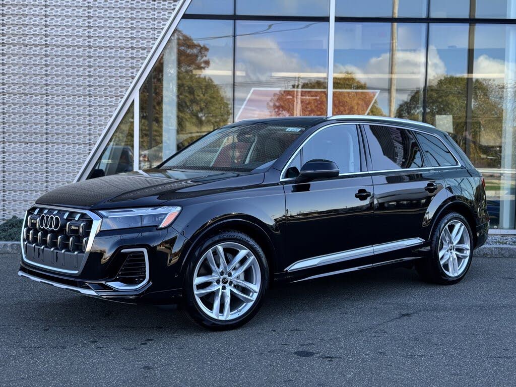 2025 Audi Q7 quattro Premium Plus 55 TFSI