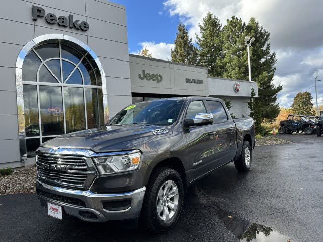 2024 RAM 1500 Laramie Crew Cab 4WD