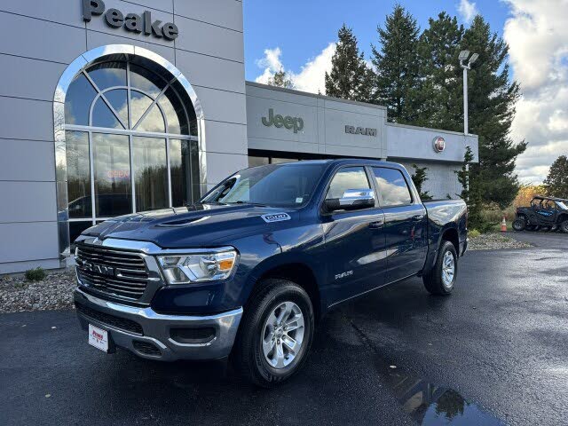 2024 RAM 1500 Laramie Crew Cab 4WD