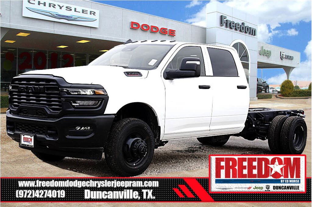 2026 RAM 3500 Chassis Tradesman Crew Cab LB DRW 4WD