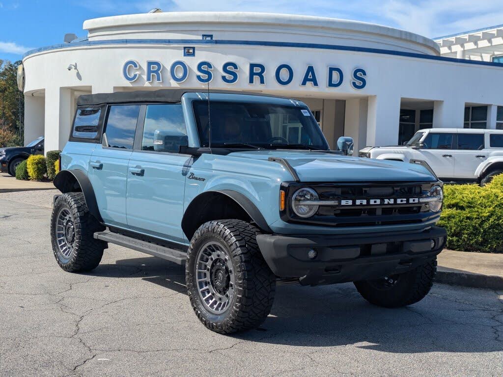 2021 Ford Bronco Outer Banks 4-Door 4WD