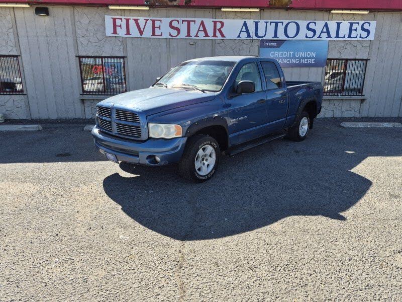 2004 Dodge RAM 1500 ST Quad Cab 4WD