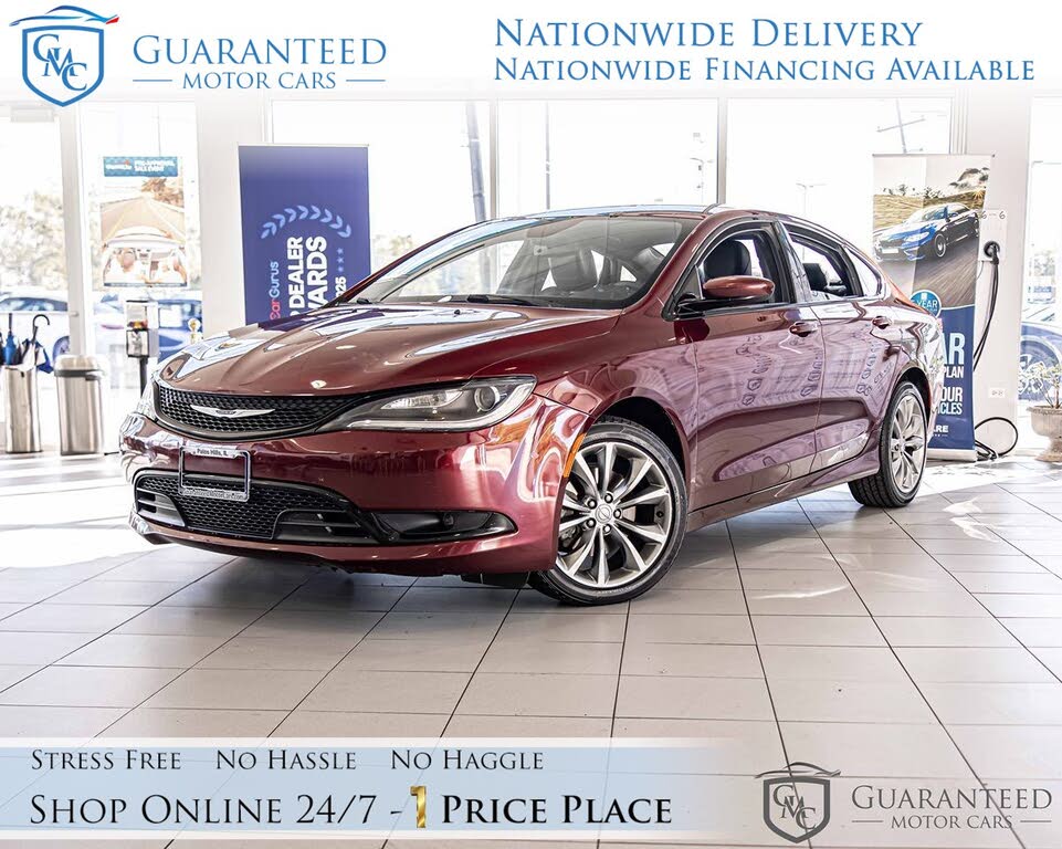 2015 Chrysler 200 S Sedan FWD
