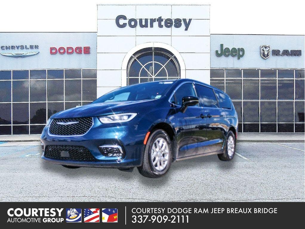 2025 Chrysler Pacifica Select FWD