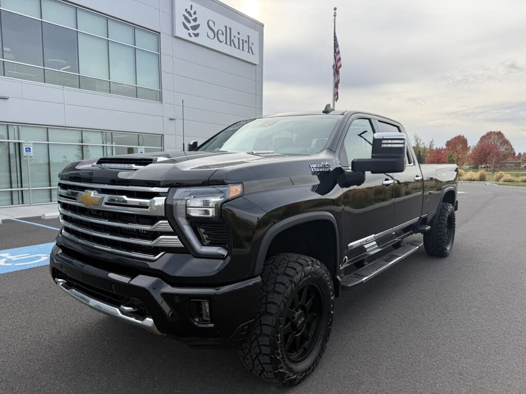 2024 Chevrolet Silverado 3500HD High Country Crew Cab 4WD