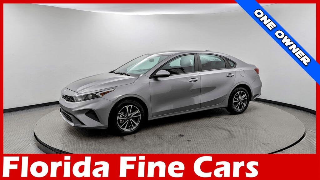 2024 Kia Forte LXS FWD