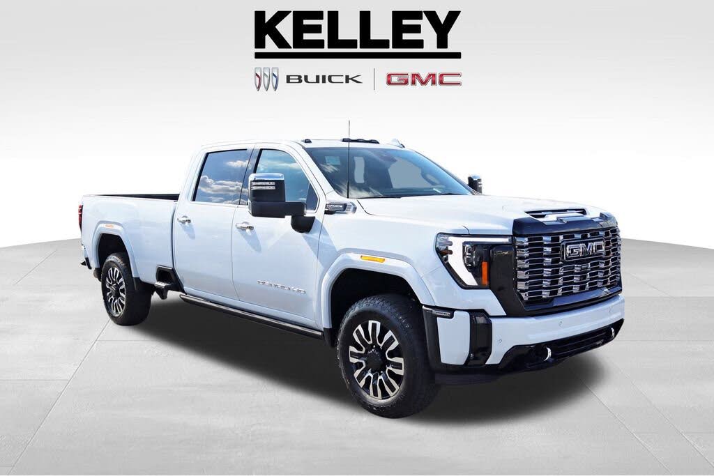 2026 GMC Sierra 3500HD Denali Ultimate Crew Cab 4WD