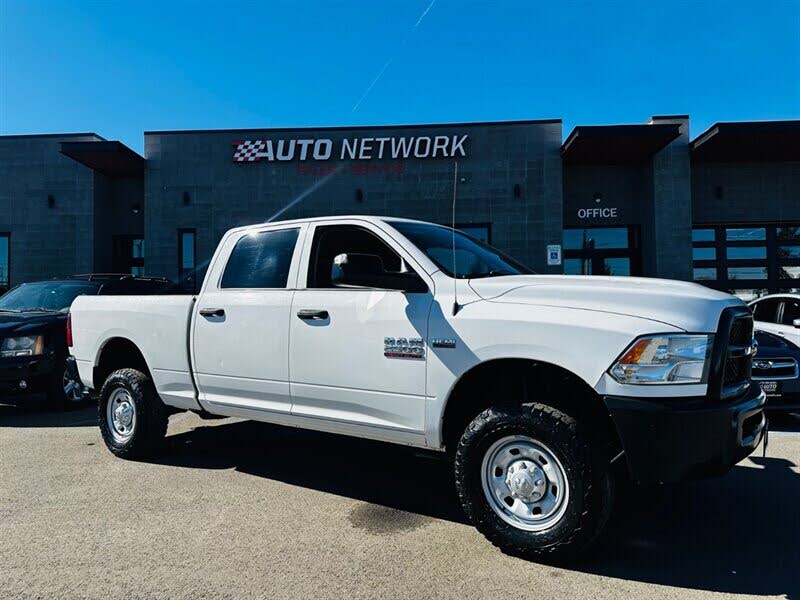 2016 RAM 2500 Tradesman Crew Cab 4WD