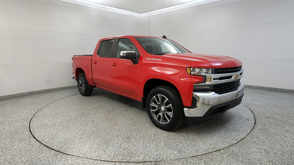 2022 Chevrolet Silverado 1500 LT Crew Cab 4WD