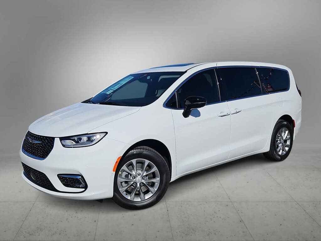 2026 Chrysler Pacifica Select AWD