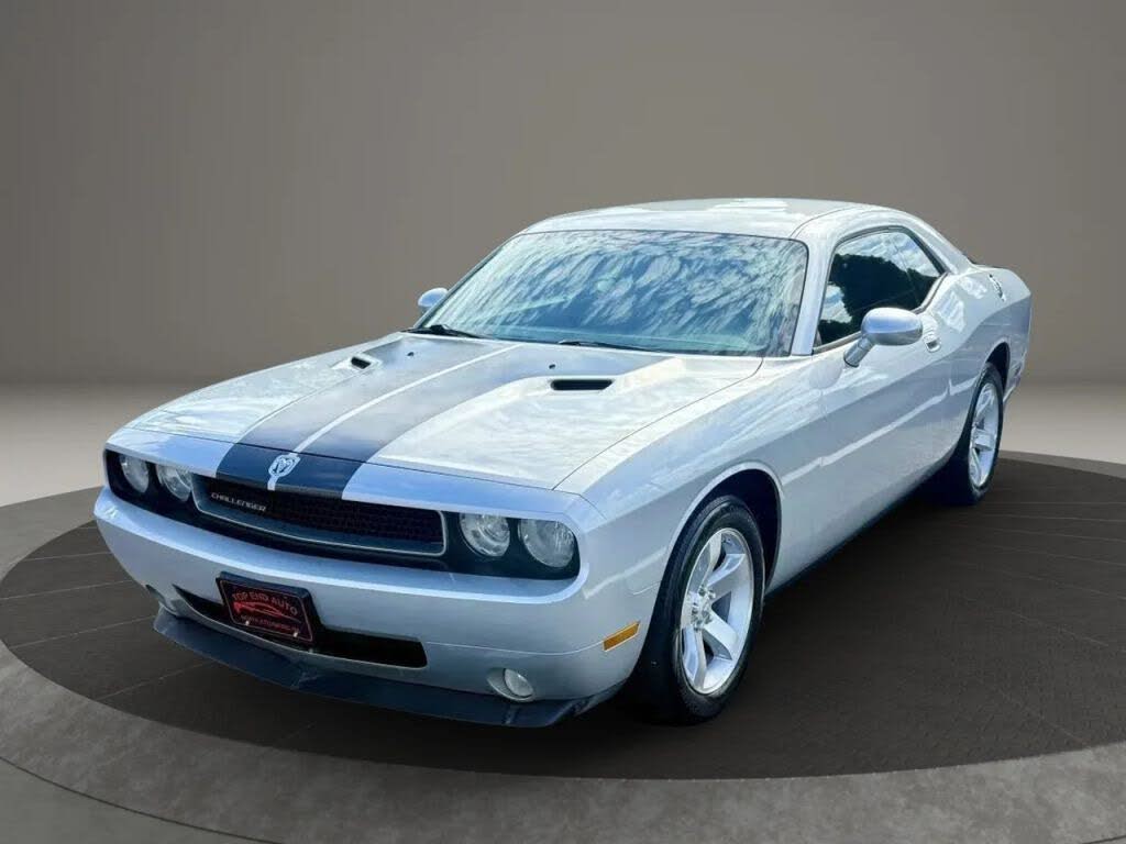 2009 Dodge Challenger SE RWD