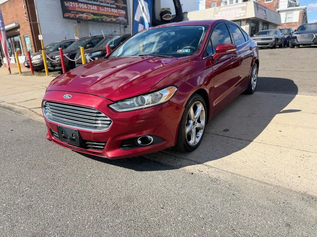 2014 Ford Fusion SE