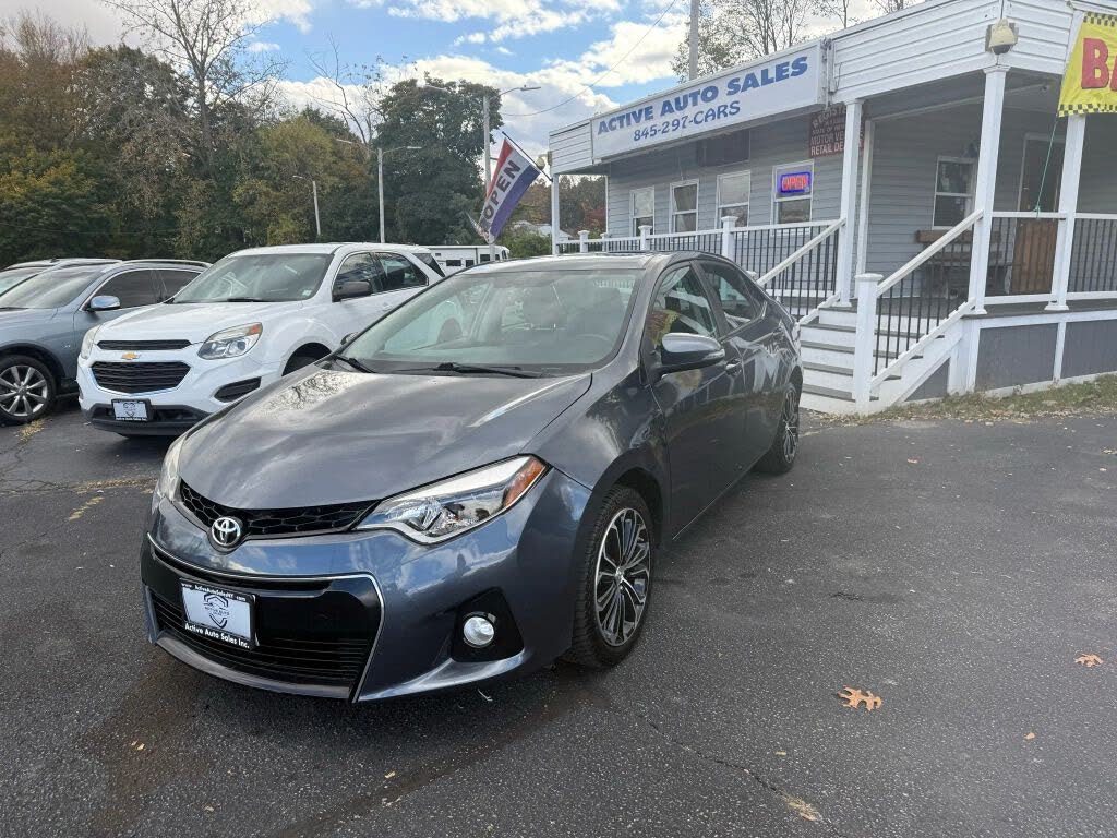 2015 Toyota Corolla S Plus