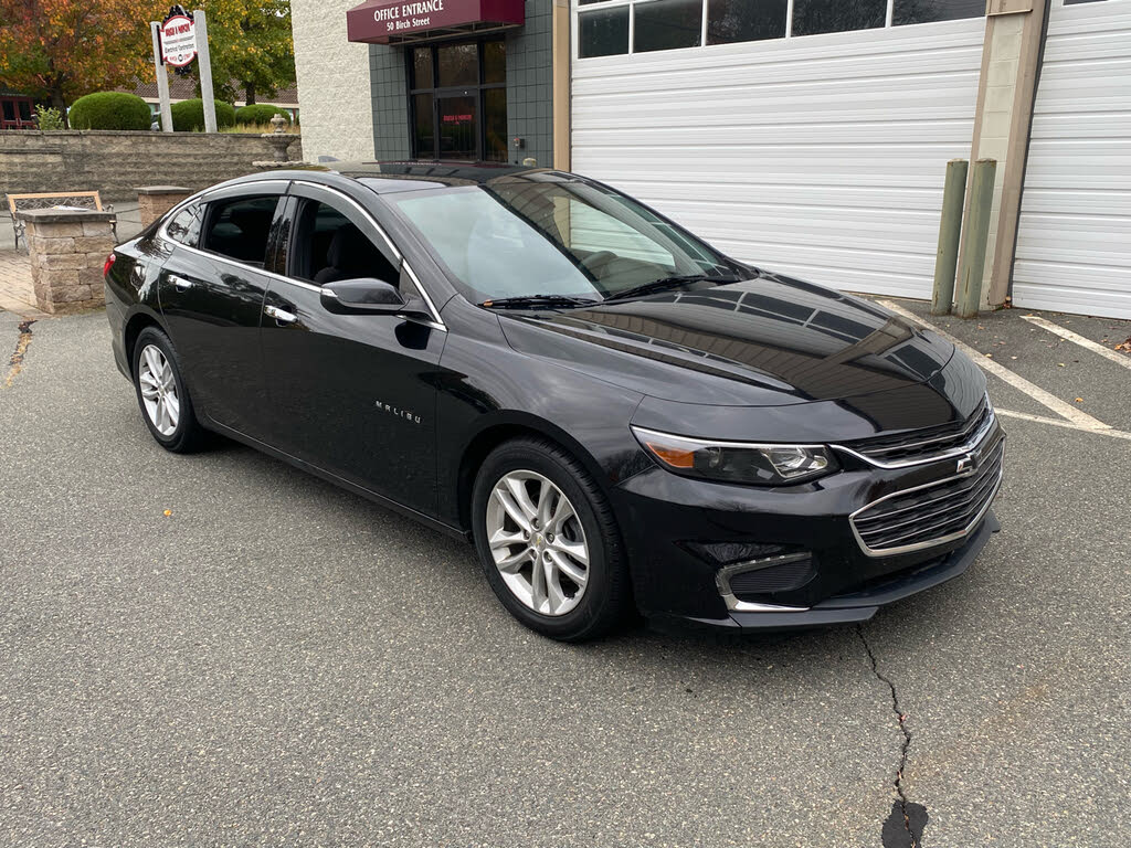 2017 Chevrolet Malibu LT FWD