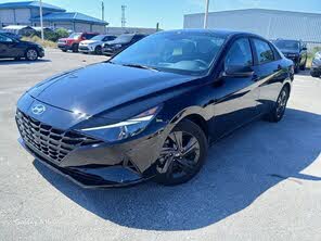Hyundai Elantra SEL FWD