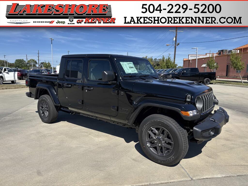2025 Jeep Gladiator Sport S Crew Cab 4WD