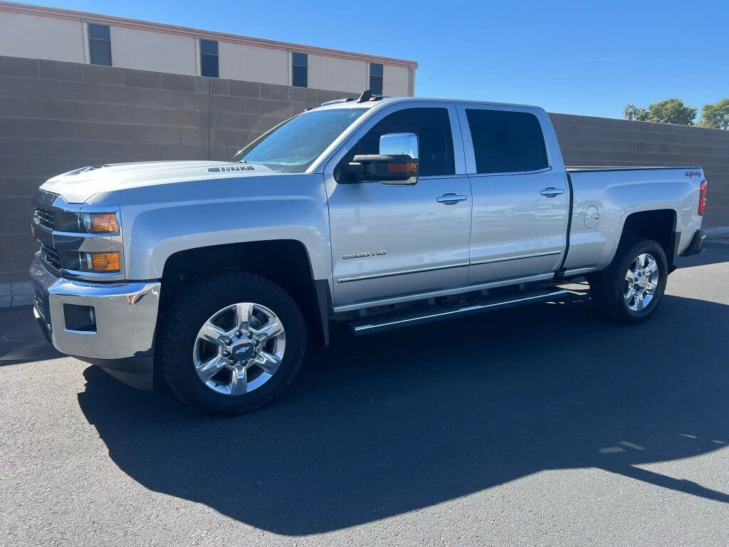2018 Chevrolet Silverado 2500HD LTZ Crew Cab 4WD