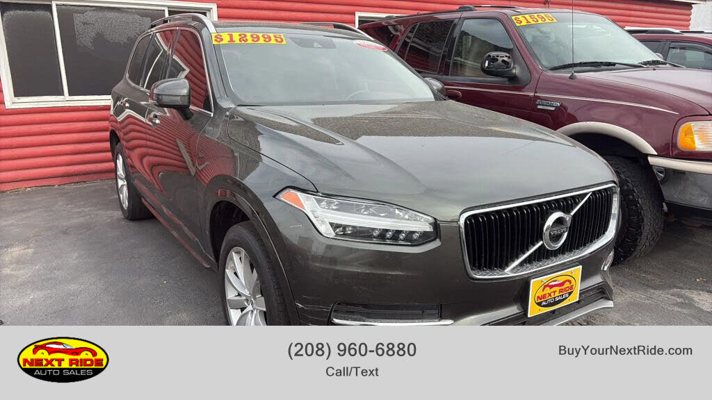 2018 Volvo XC90 T6 Momentum AWD