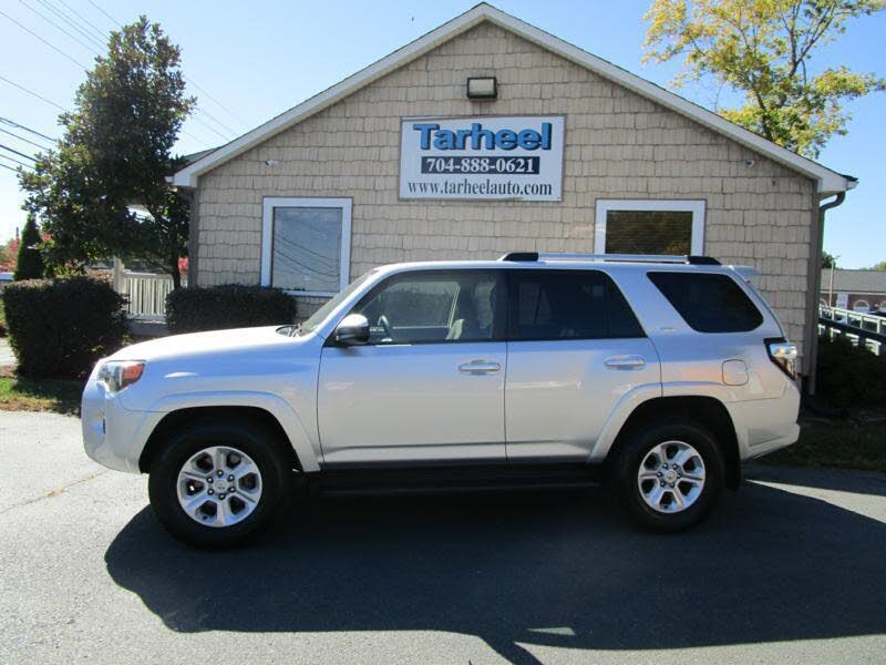 2024 Toyota 4Runner SR5 RWD