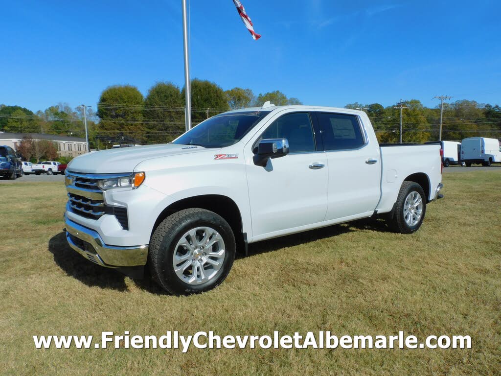 2026 Chevrolet Silverado 1500 LTZ Crew Cab 4WD