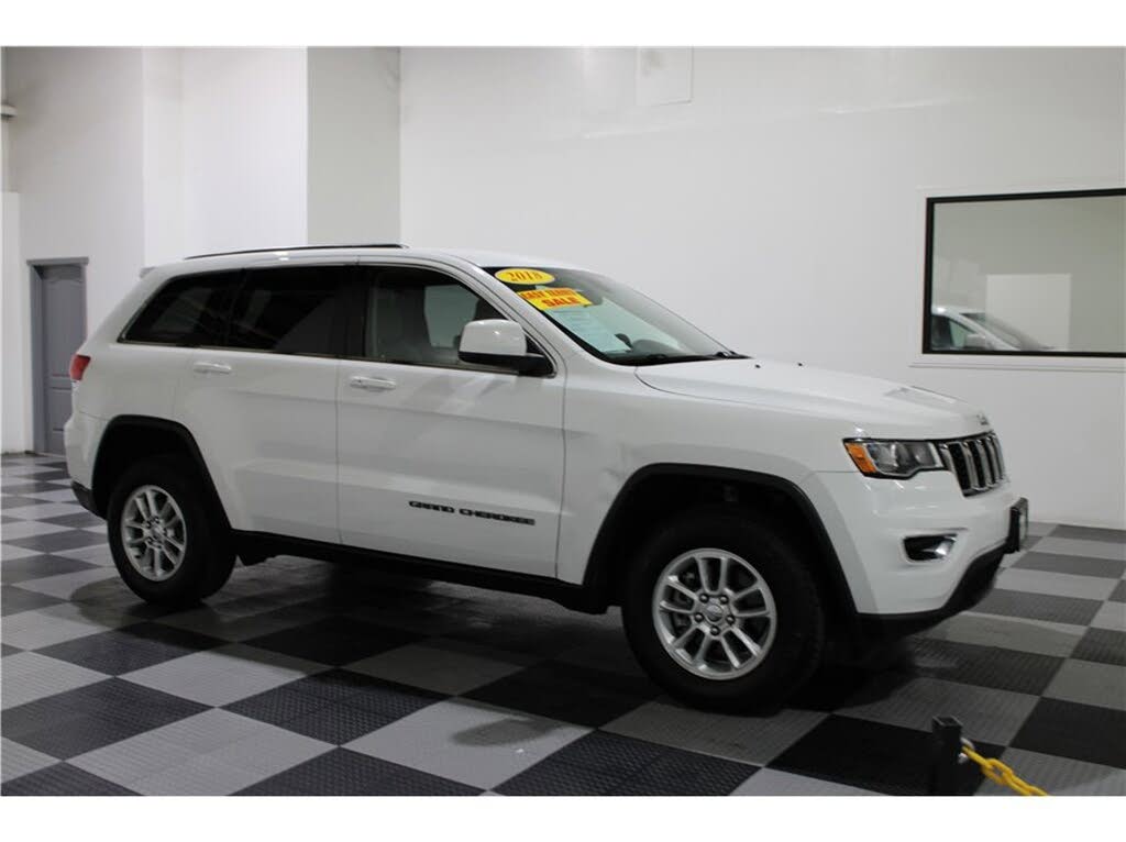 2018 Jeep Grand Cherokee Laredo 4WD