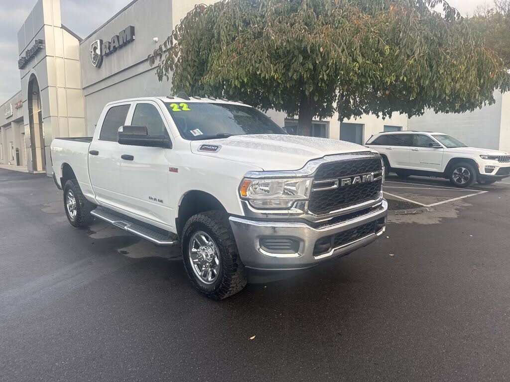 2022 RAM 2500 Tradesman Crew Cab 4WD