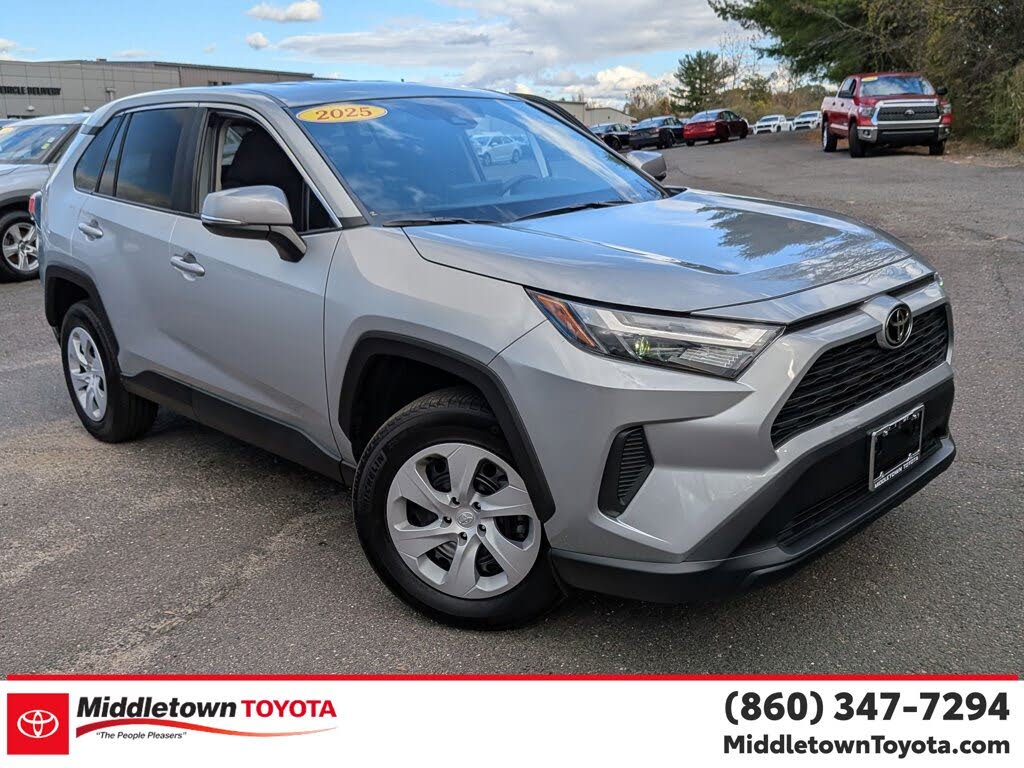 2025 Toyota RAV4 LE AWD