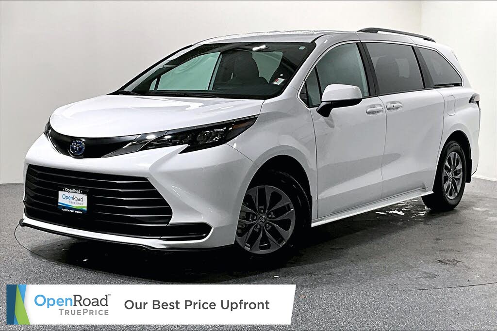 2025 Toyota Sienna XLE 8-Passenger FWD