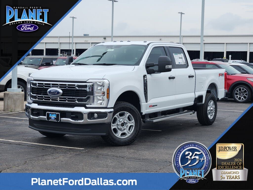 2026 Ford F-250 Super Duty XLT Crew Cab 4WD