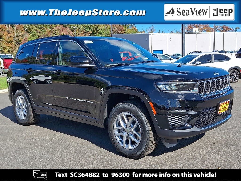 2025 Jeep Grand Cherokee Laredo X 4WD