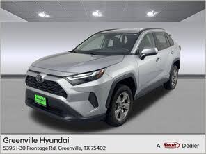 Toyota RAV4 XLE FWD