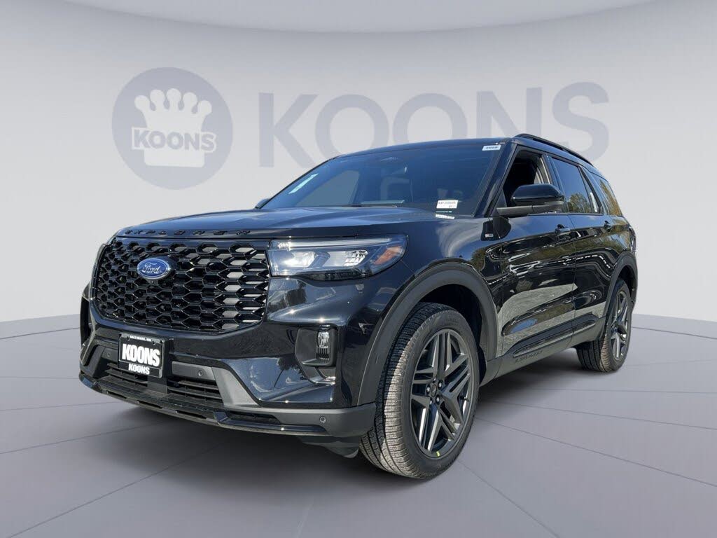 2026 Ford Explorer ST-Line AWD