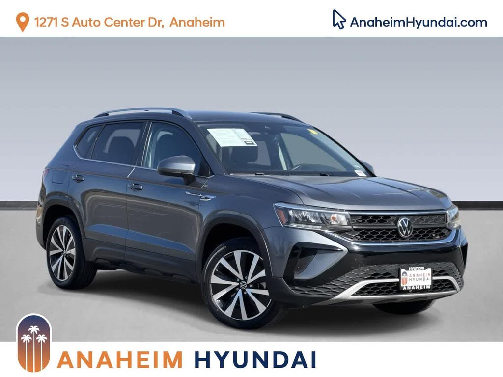 2024 Volkswagen Taos SE FWD