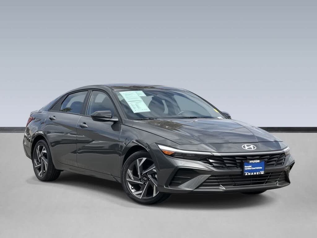 2025 Hyundai Elantra SEL Sport FWD