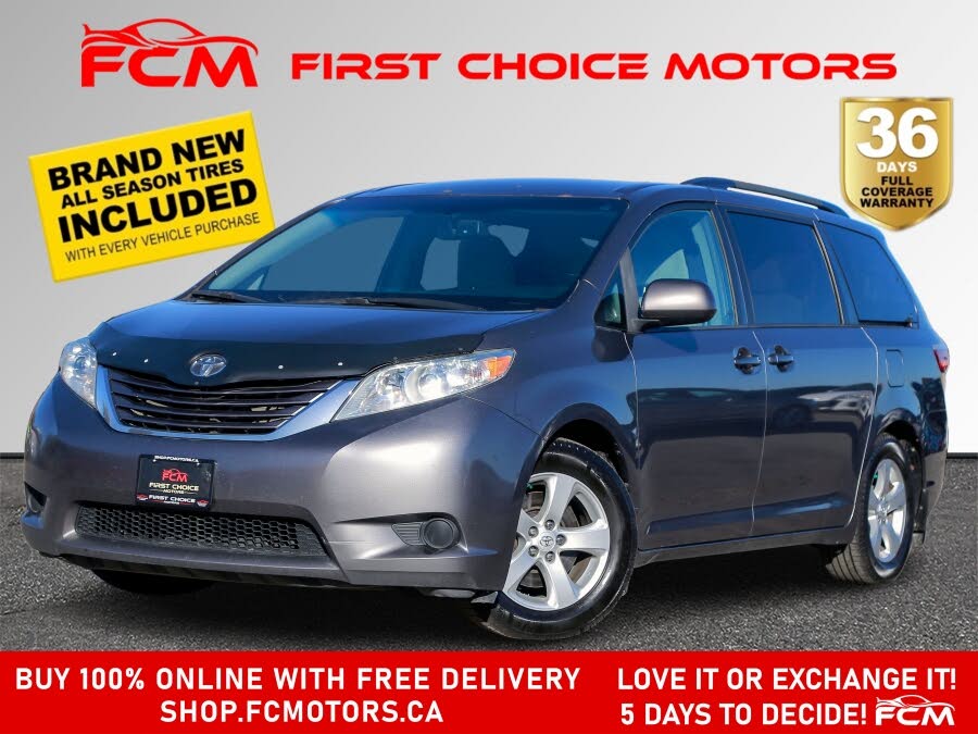 2015 Toyota Sienna LE 7-Passenger Auto Access Seat