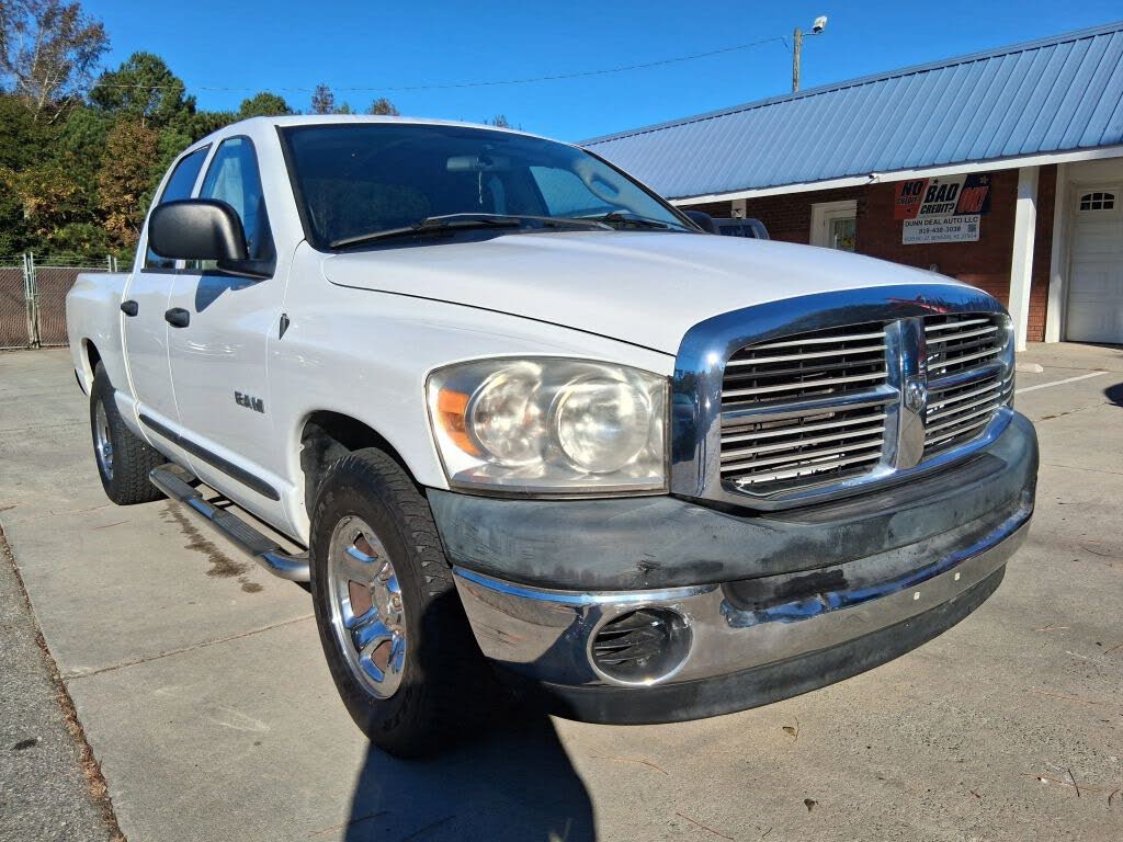 2008 Dodge RAM 1500 ST Quad Cab LB RWD