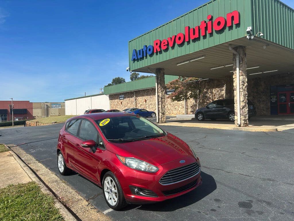 2016 Ford Fiesta SE Hatchback