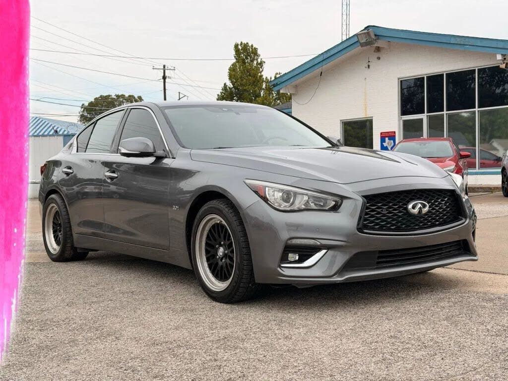 2018 INFINITI Q50 3.0t Luxe RWD