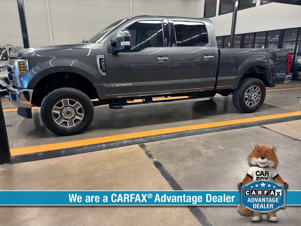 2019 Ford F-250 Super Duty Lariat Crew Cab 4WD